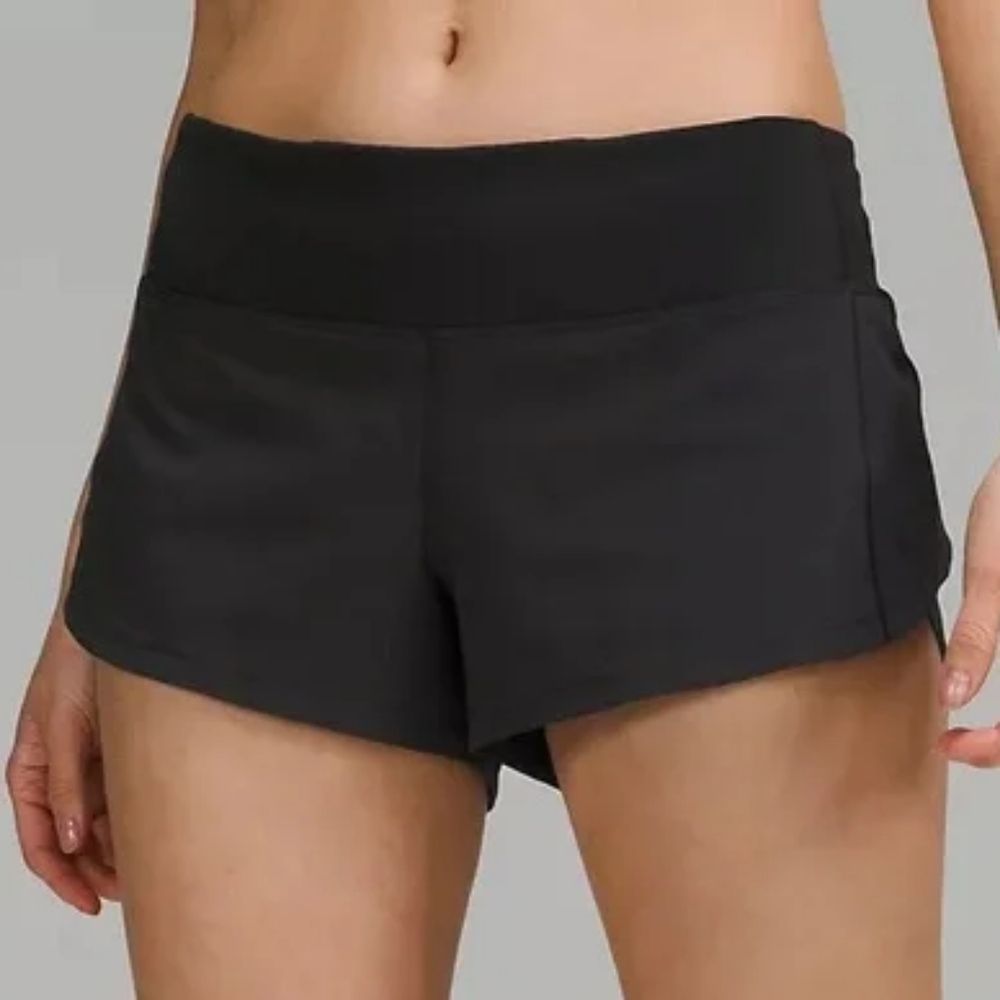 Lululemon Speed Up Short Low Rise Size 4 Black